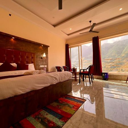 Sitara Resort, Scenic Mountain View Rooms With Balcony & Terrace Мусори Екстериор снимка