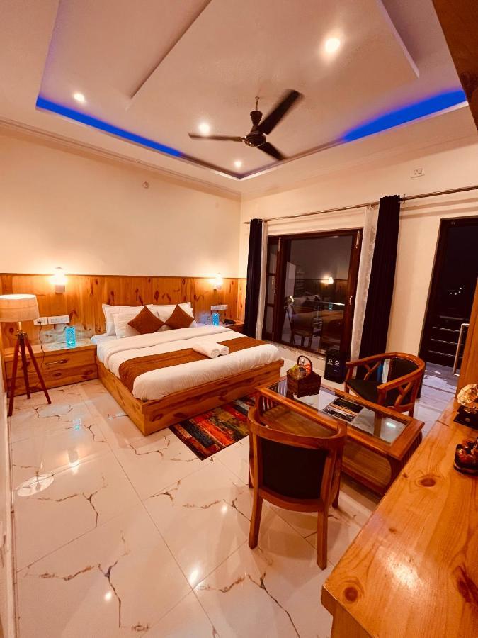 Sitara Resort, Scenic Mountain View Rooms With Balcony & Terrace Мусори Екстериор снимка